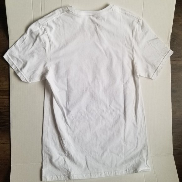 Final Fantasy XVI Tshirt - Picture 3 of 5